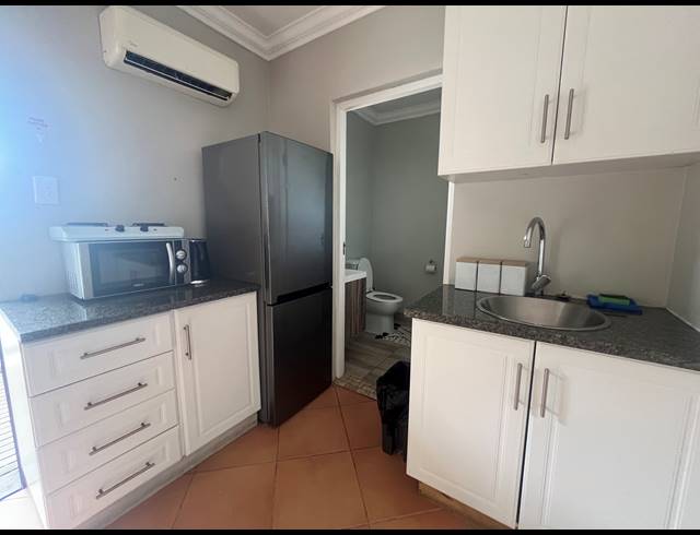 7 BEDROOM HOUSE FOR SALE IN BALLITO CENTRAL